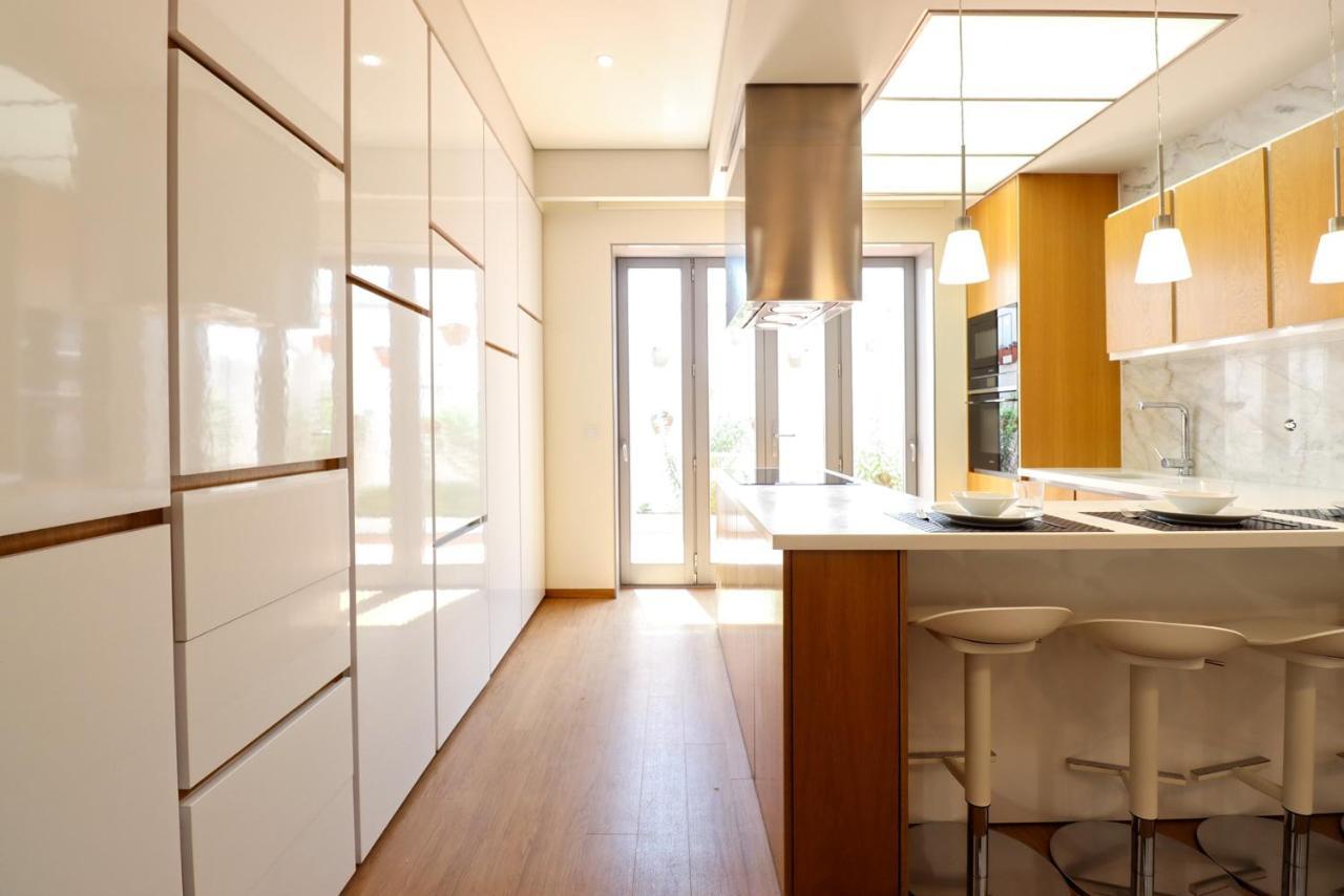 Ribeira Riverhouse - City Centre Duplex With Terrace فيانا دو كاستيلو المظهر الخارجي الصورة